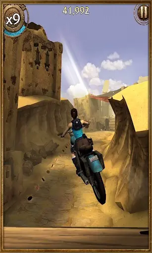 Lara Croft: Relic Run_6